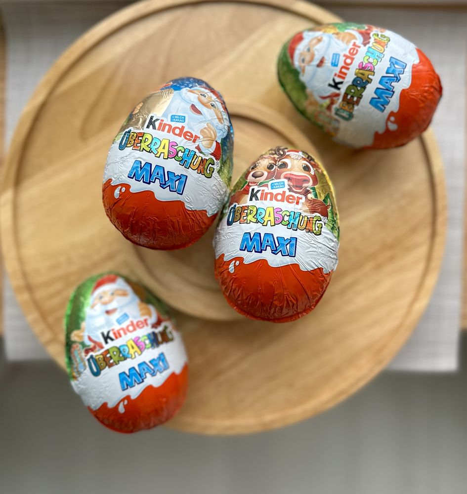 Яйце Кіндер Максі Kinder Surprise Maxi