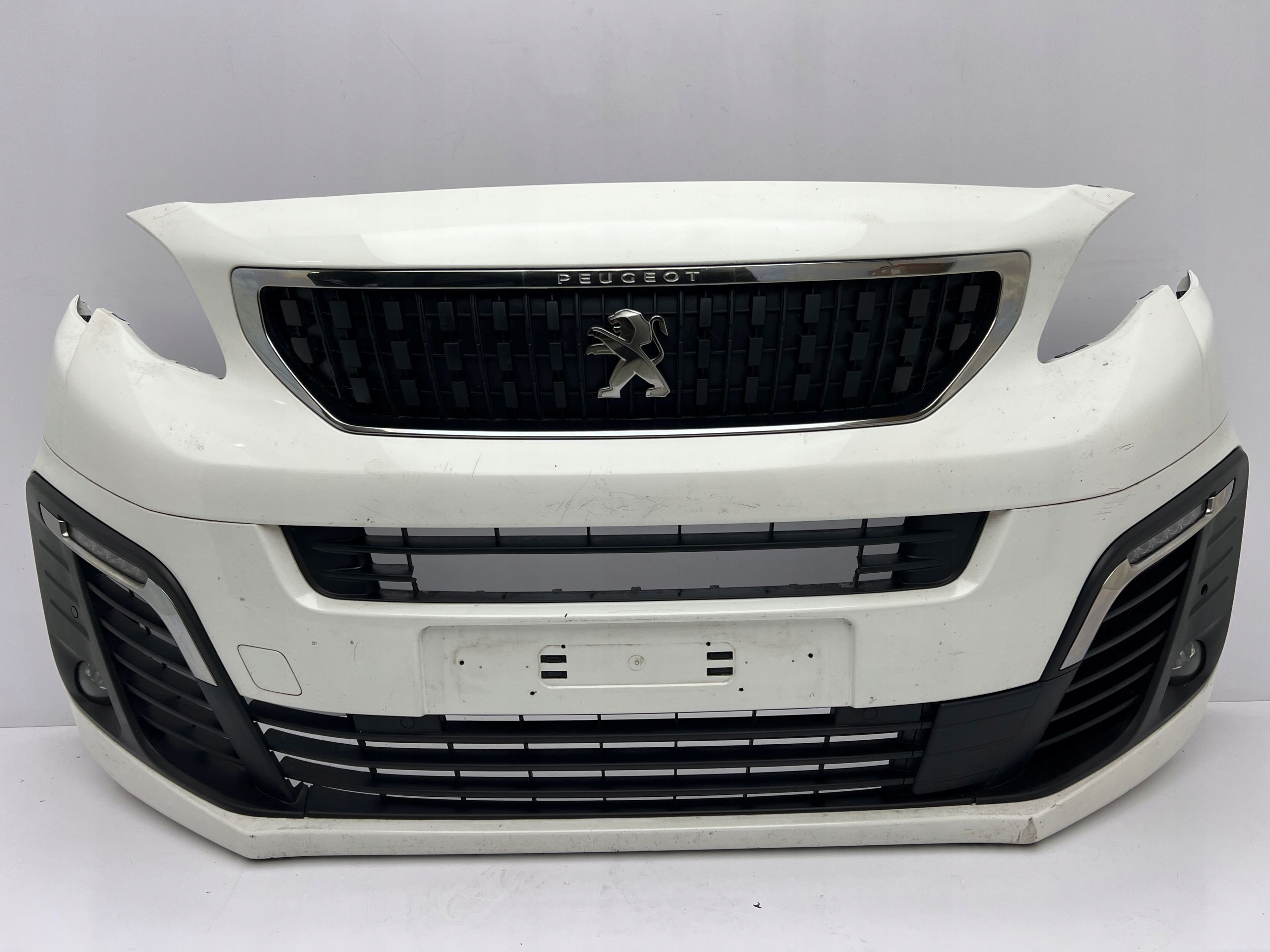 Peugeot Expert Iii Traveller Zderzak Przedni przód Kompletny 2016