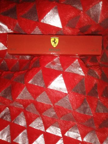 Perfumy Ferrari czerwone