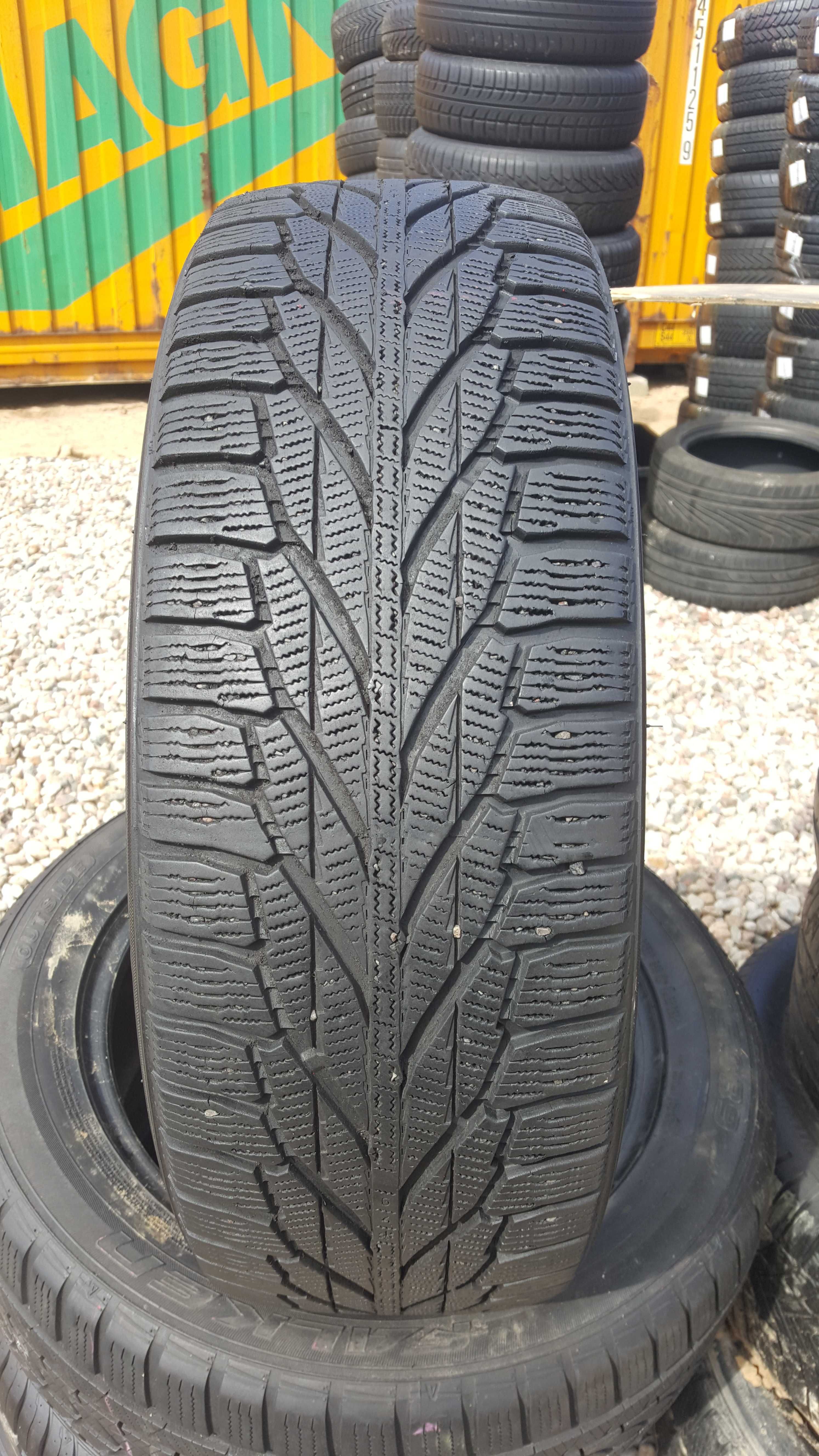 Nokian 215/70 r16 Hakkapeliitta R2 SUV /// 6,3mm!!!