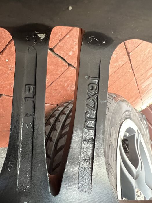 Alufelgi z oponami r16 205/55 5x112