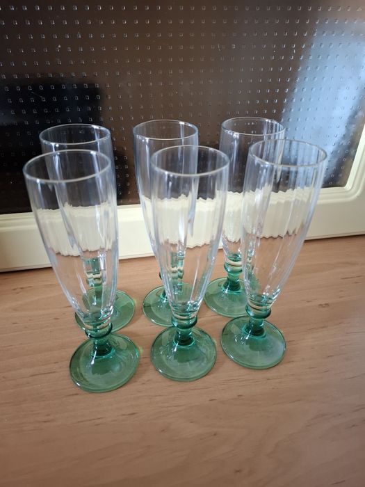 Zestaw 6 kieliszków do szampana