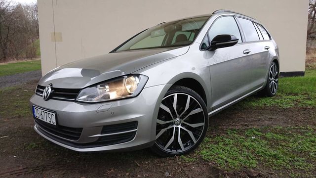 Super Vw Golf VII Kombi Sport BlueMotion Technology!!!