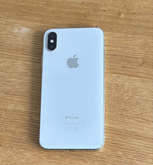 iPhone x 64GB Silver