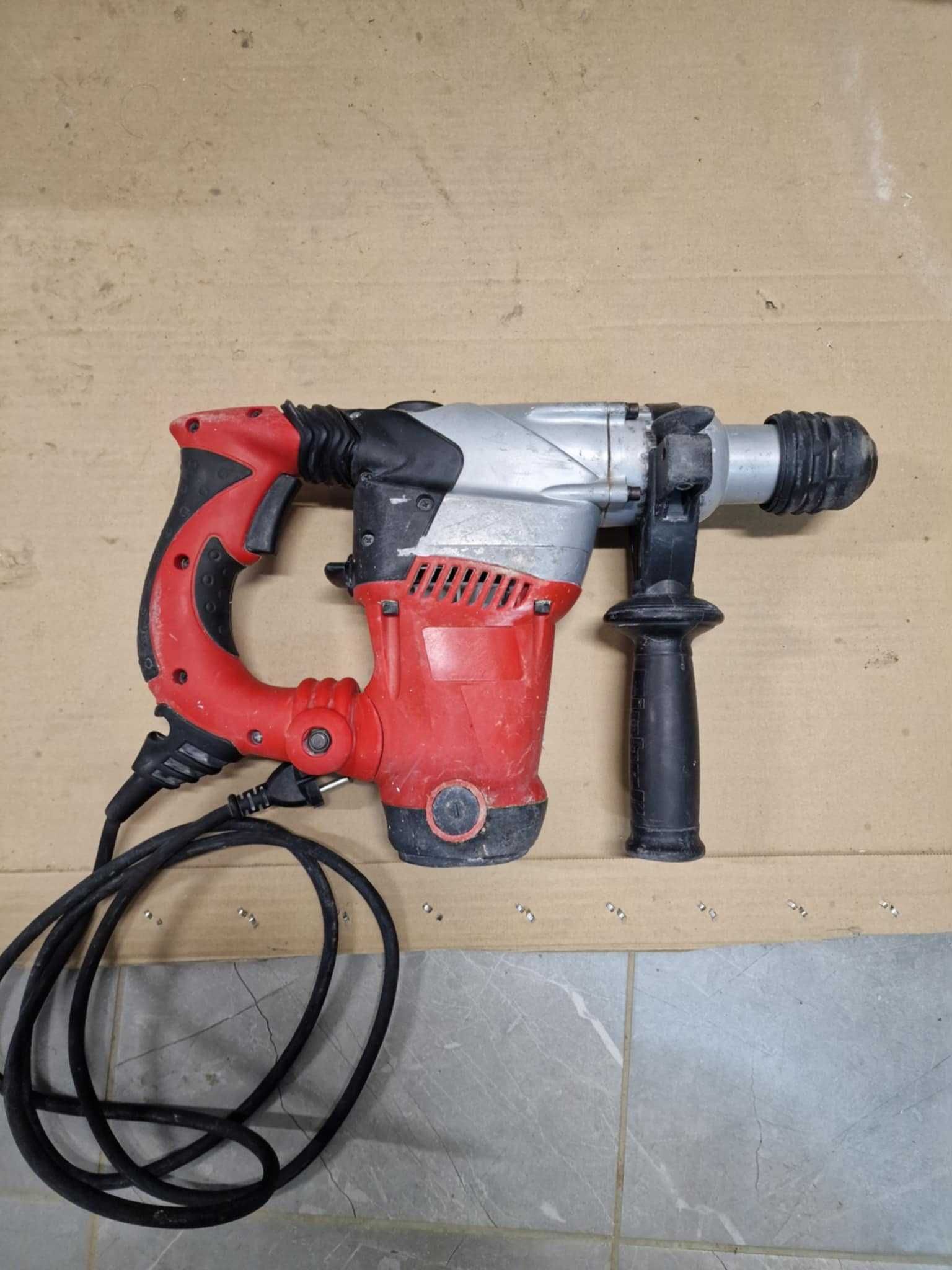 Młot udarowy Einhell RT-RH 32