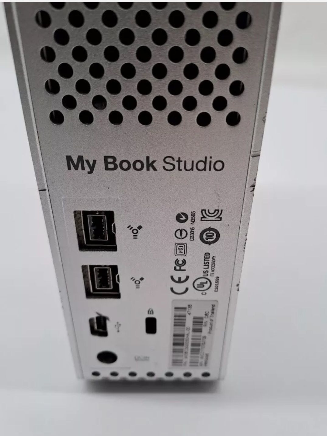 WD My Book studio 3TB External Hard Drive
Все працює без нарікань
Usb
