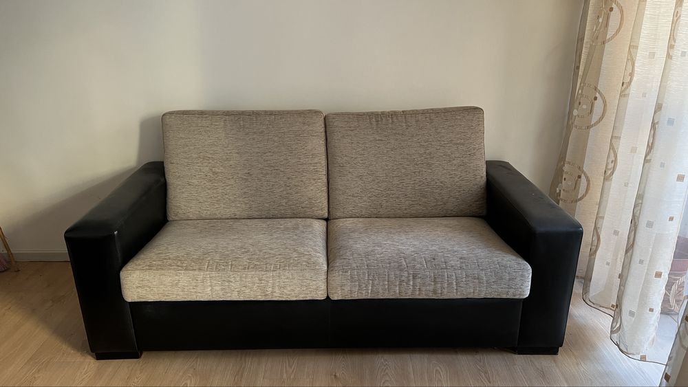 2 Sofás em bom estado