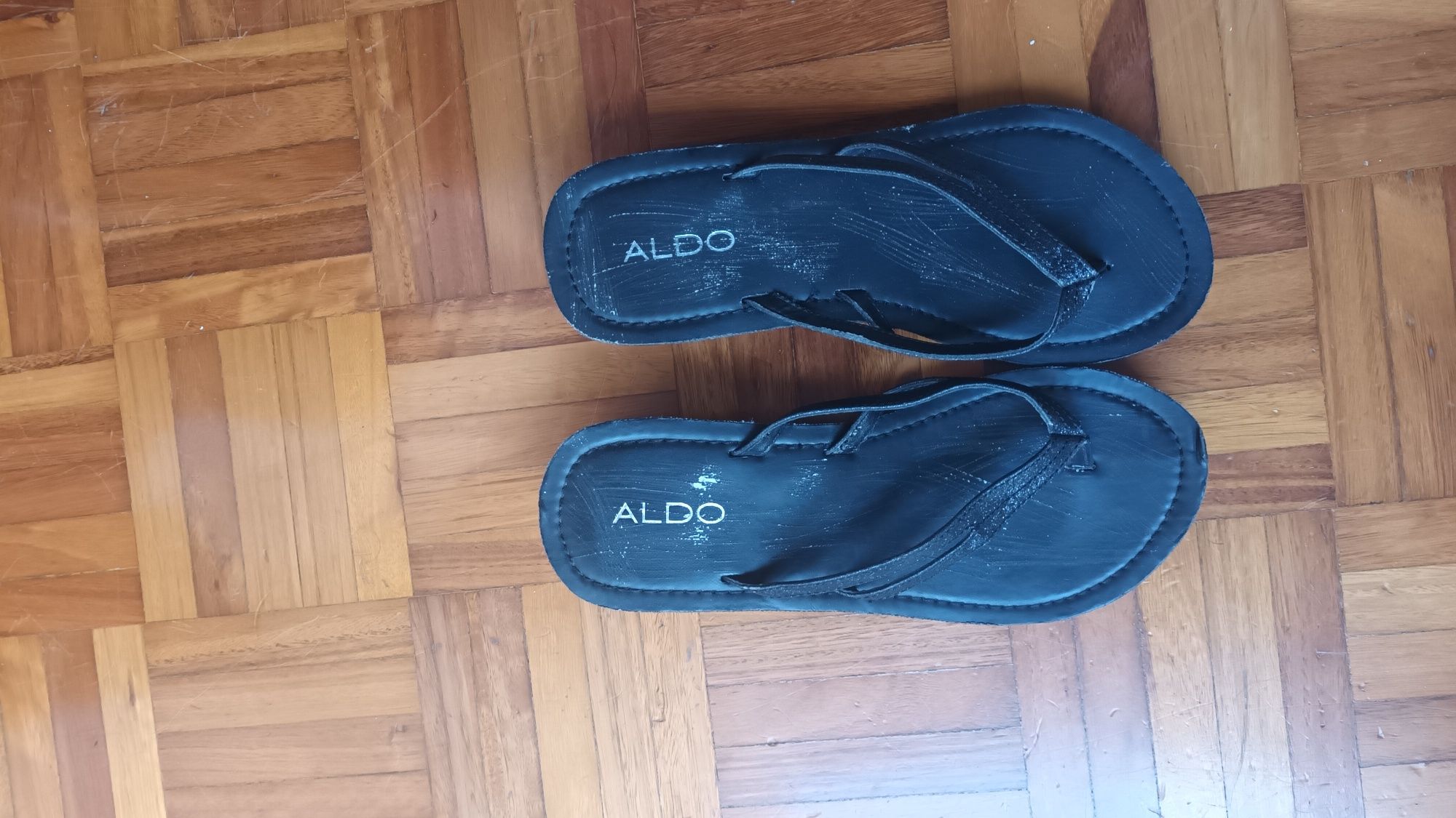 3 pares - Chinelos e sapatos de verão