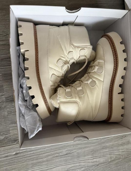 Ботинки Catwalk 37 розмір