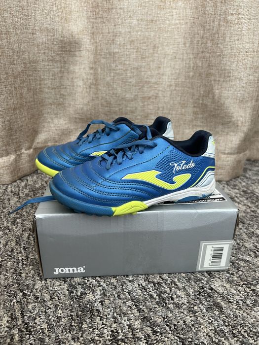 JOWA кросівки для  футболу