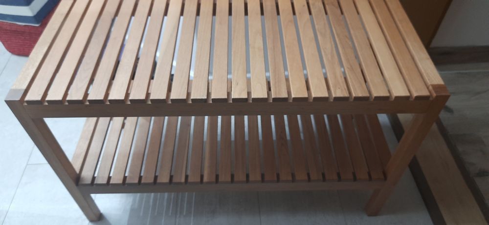 Półka na buty drewniana