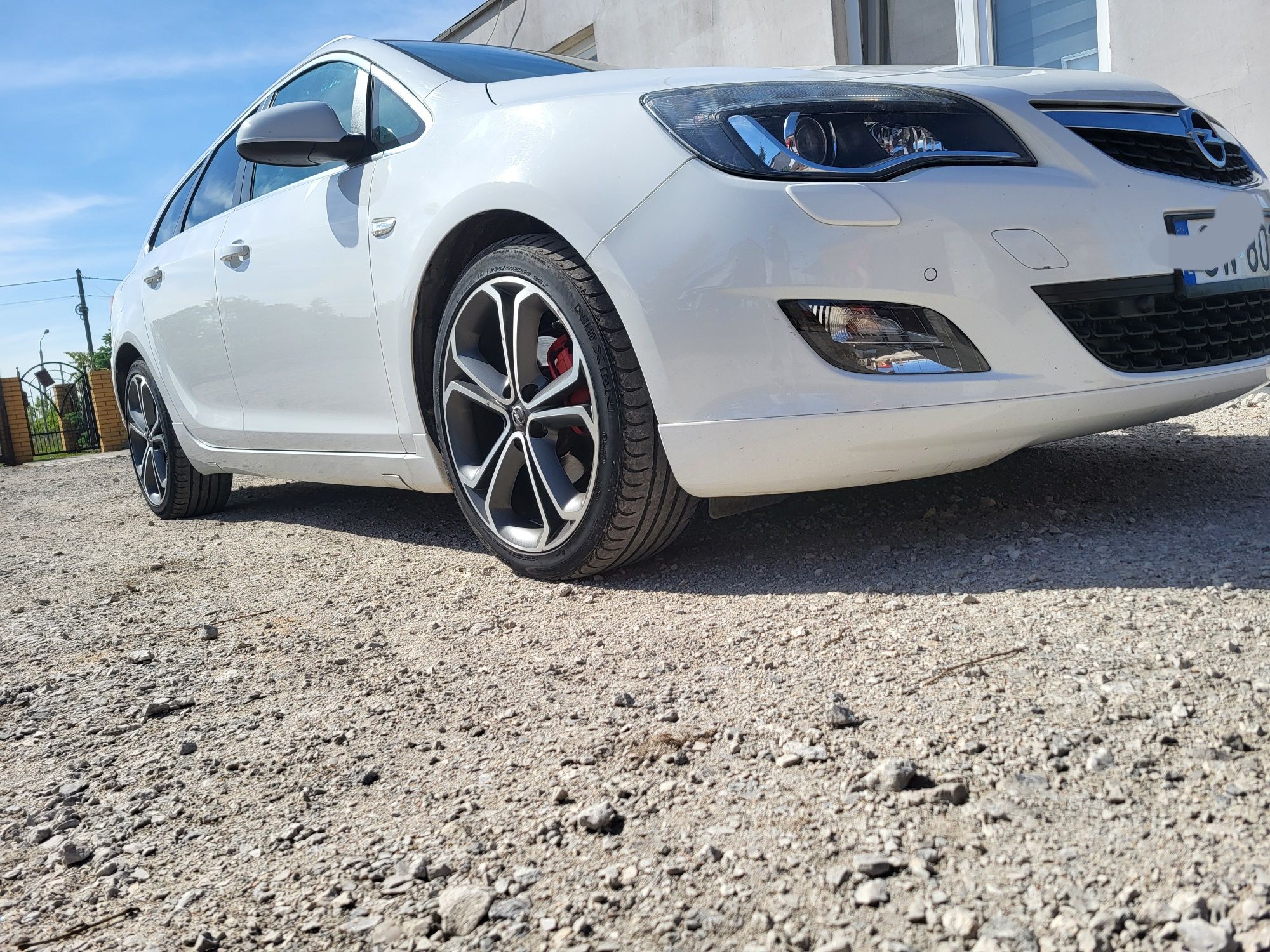 Opel Astra sports tourer eco