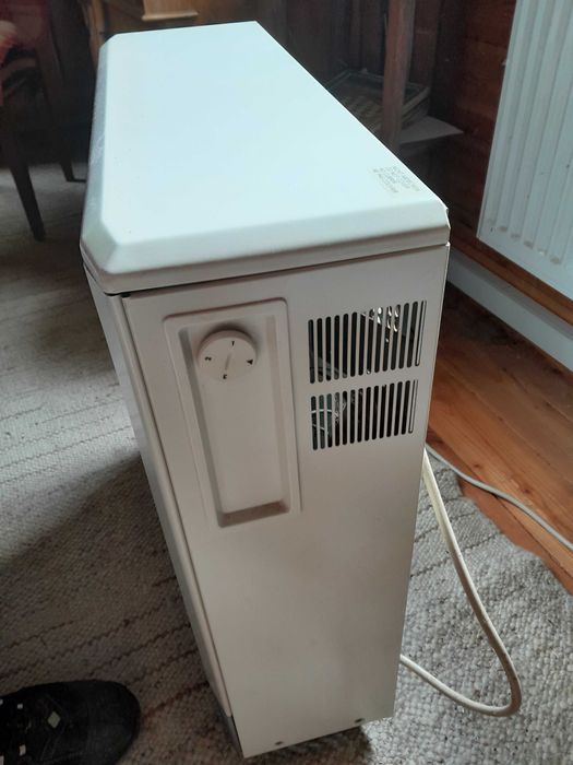 piec akumulacyjny dynamiczny 1,6 KW -13,6 kwh  220V-380V  technotherm