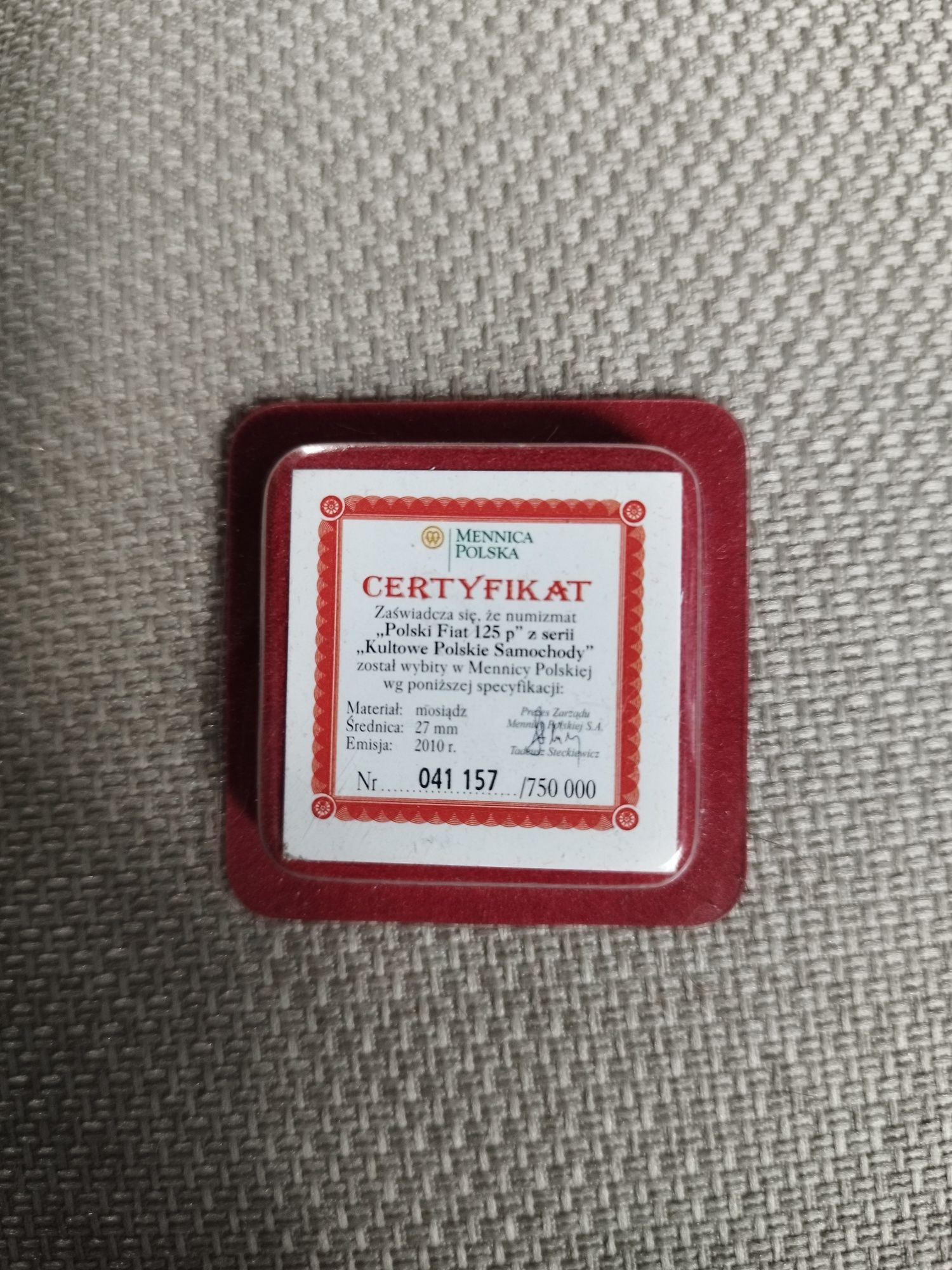 Moneta kolekcjonerska z serii Kultowe Polskie Samochody Fiat 125p nisk