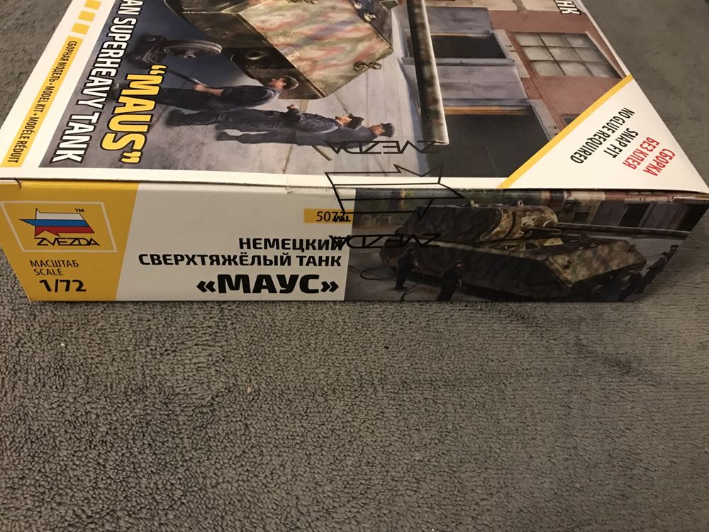 Model do sklejania czołg Maus Zvezda 5073