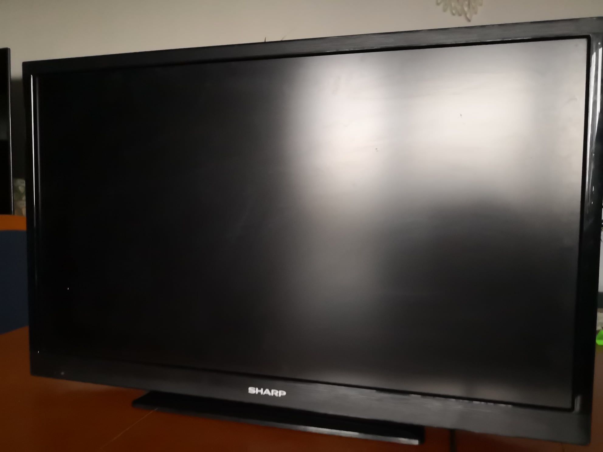 Telewizor Sharp  32 "