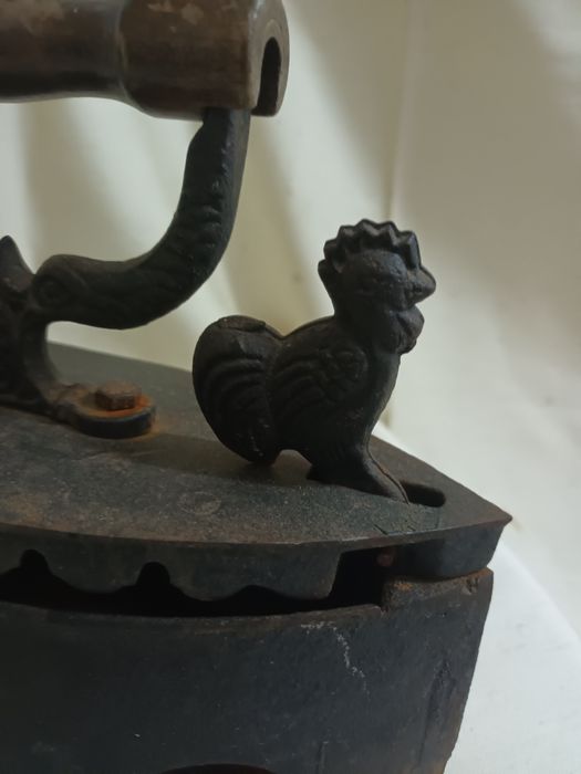 Ferro a carvão e cunhas