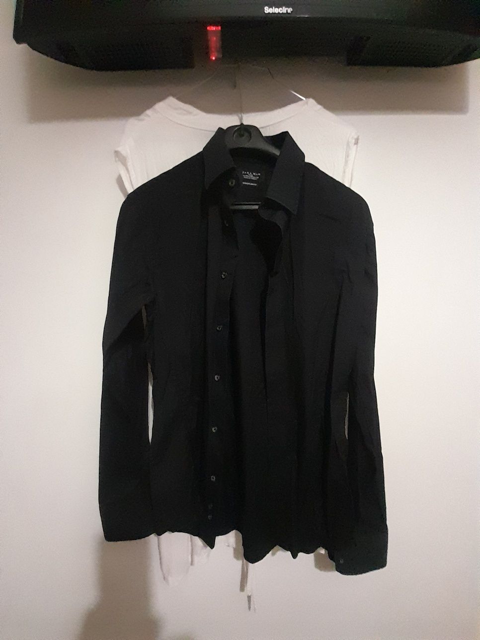 Camisa preta da Zara M usada.