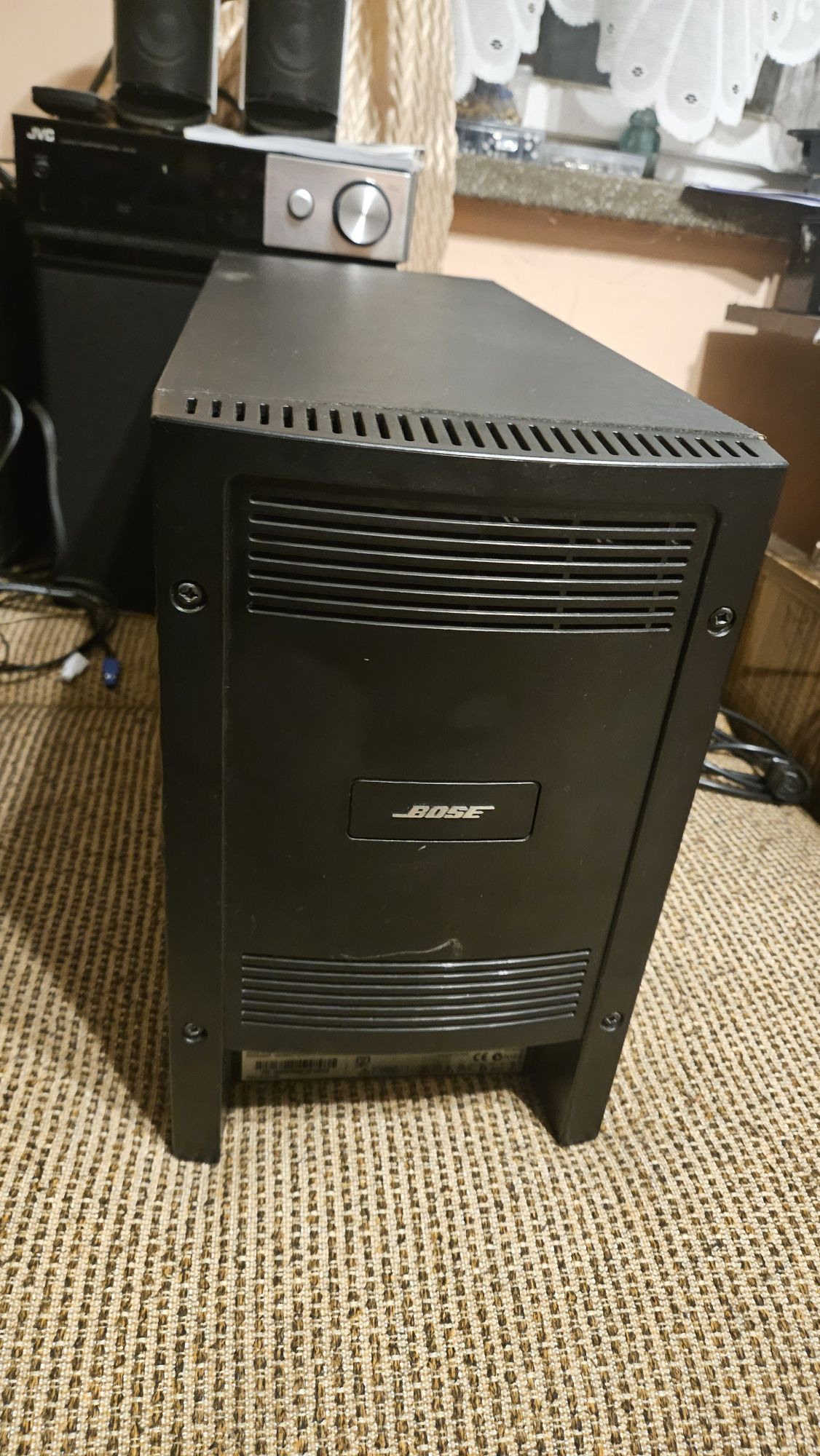 Bose subwoofer 2x + BOSE media center