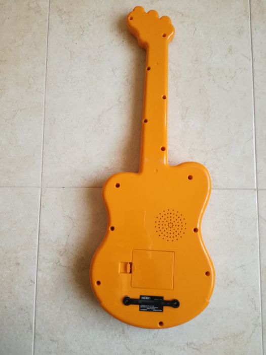 Guitarra como nova