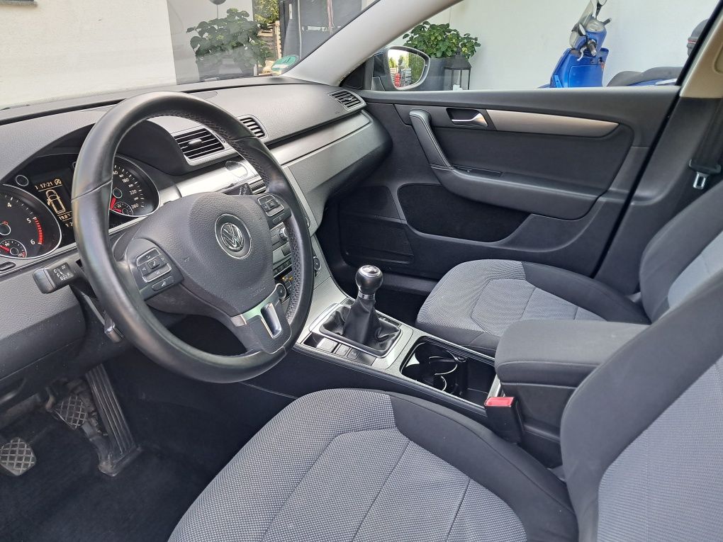Vw Passat B7  2.0 TDI Common Rail bogato wyposazony