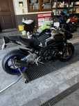 Yamaha MT10 Sporo dodatków
