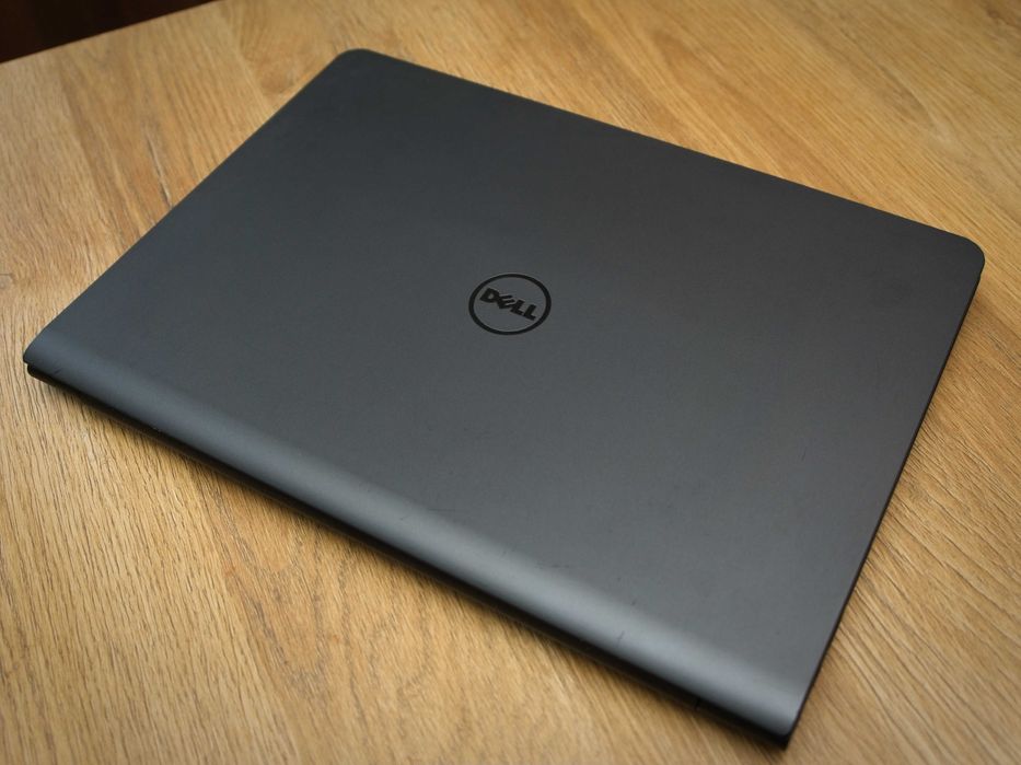 Laptop Dell Latitude 3450 / i3 / 16 GB RAM / 1 TB SSD / 14"