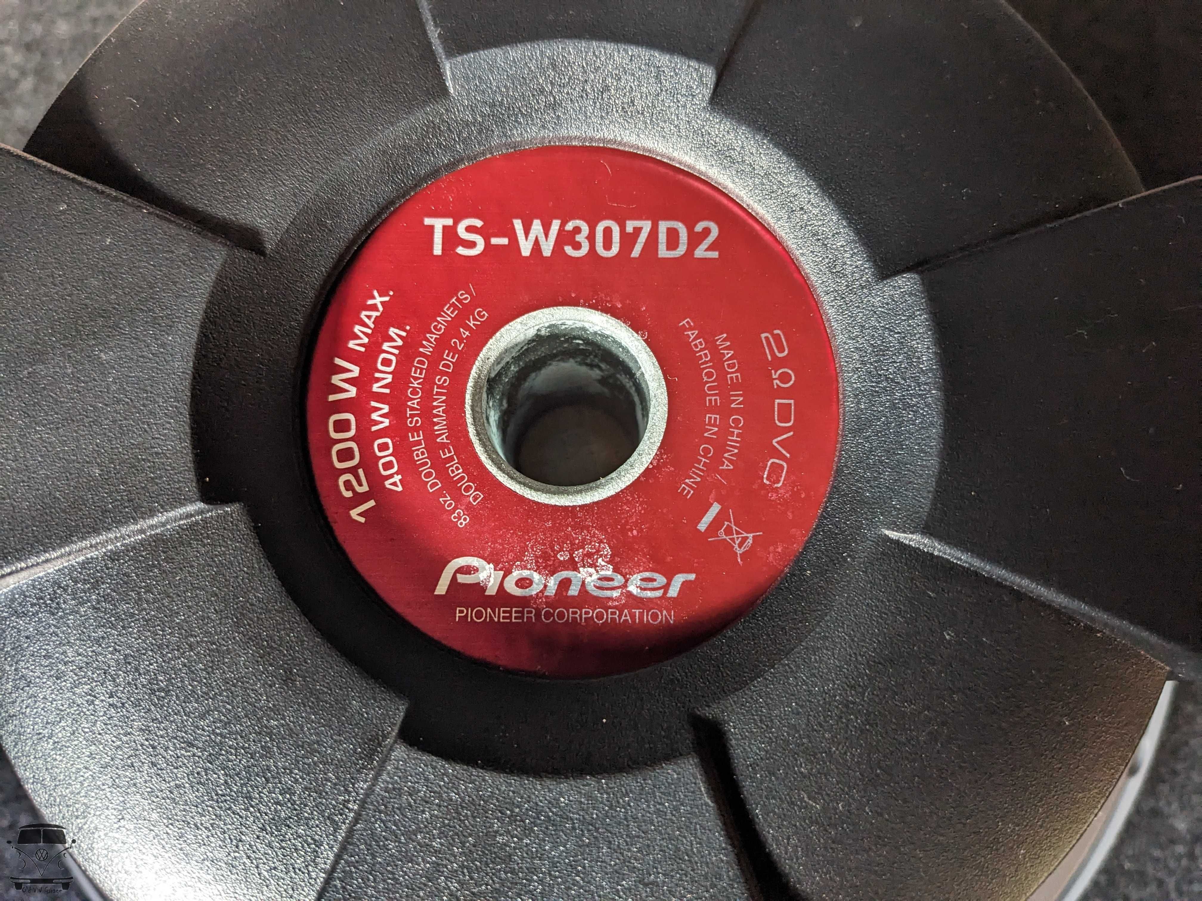 Сабвуфер Pioneer TS-W307D2 Champion series 1200w
