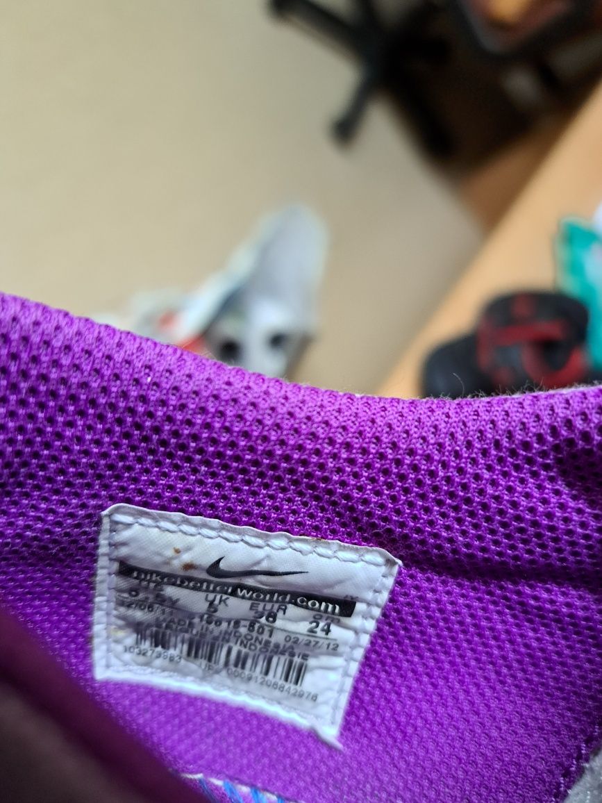 Damskie buty sportowe Nike Capri Lance GS roz. 38