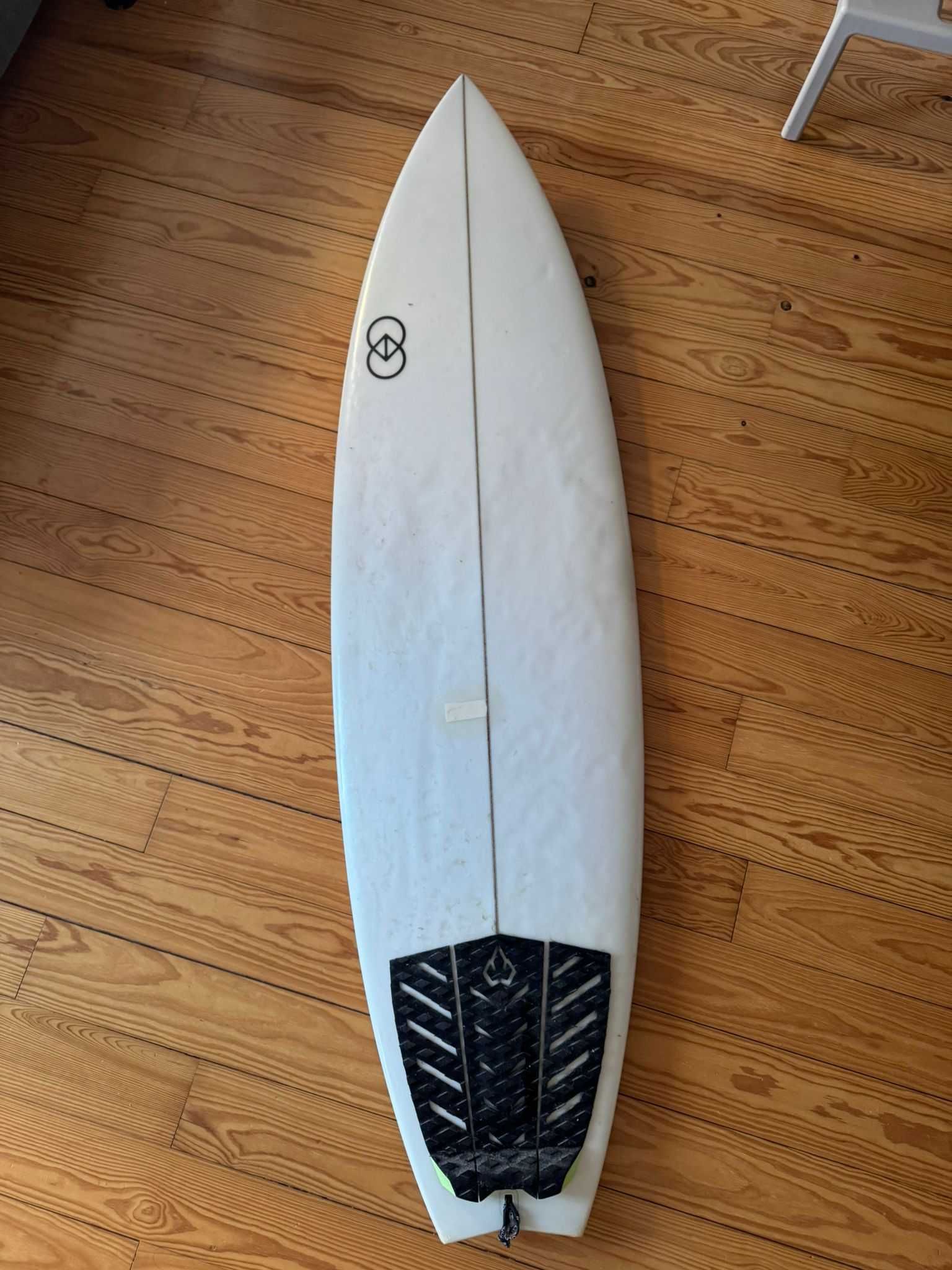 Prancha de Surf - 5'9'' - 26,8L