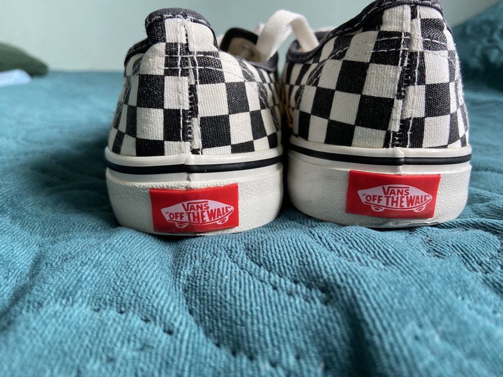 Vans w kratkę 38