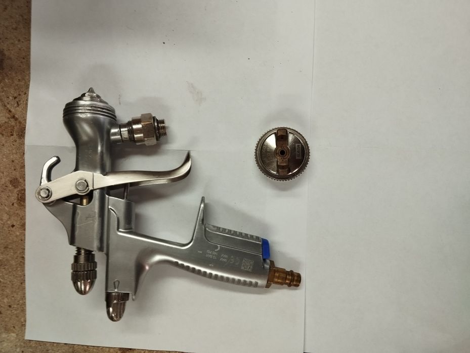 Pistolet do pompy lakierniczej