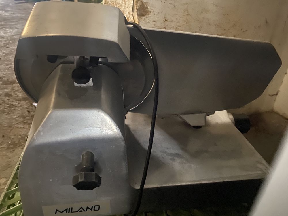 Máquina de kebab com faca incluída + máquina de cortar fiambre