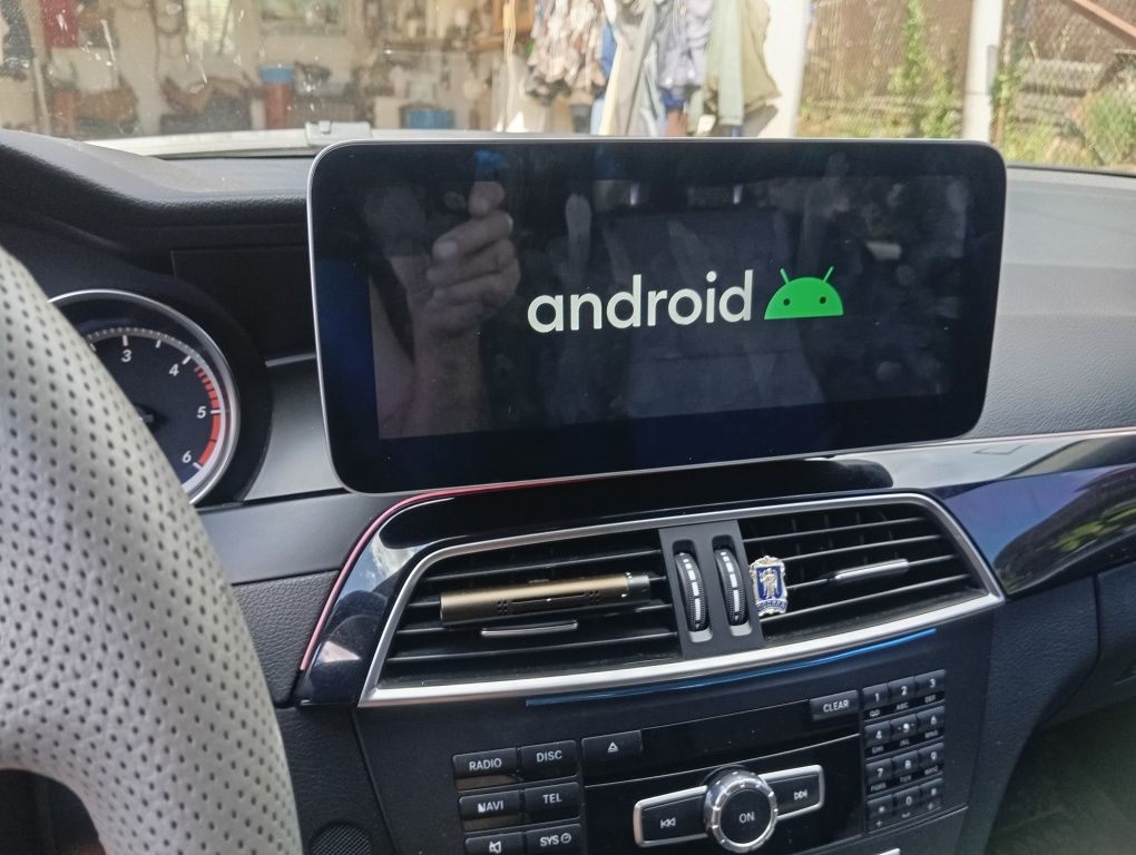 Автомобілі легкові