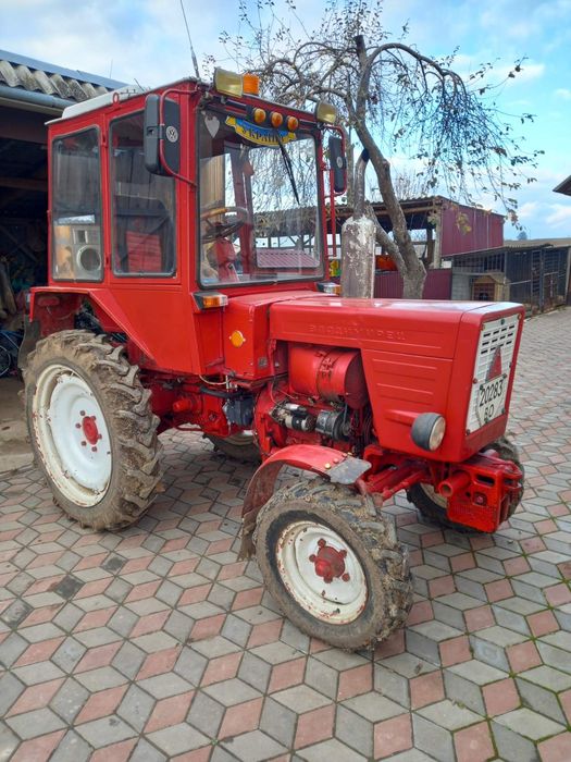 Продам трактор Т-25
