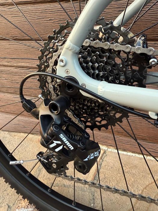 Електровелосипед Гравійний Megamo Kansas Gravel Sram Apex 1x11 (52 см)