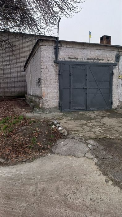 Продам гараж р-н автовокзалу