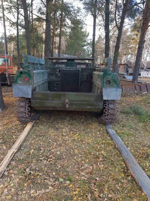 Газ 71 гусеничний тягач всюдихід