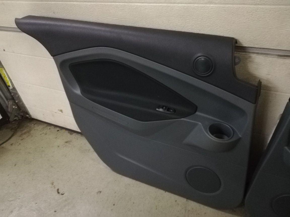 Tapicerka boczek drzwi prawa lewa Ford C-max mk2 II Grand 7 osobowy