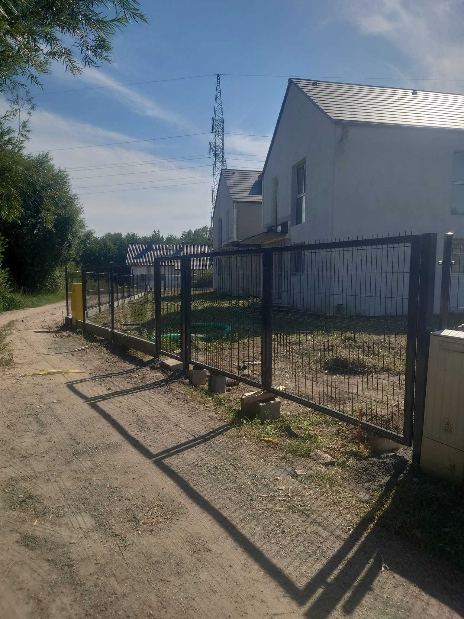 Ogrodzenia ogrodzenie panelowe panele słupki brama furtka płot palety