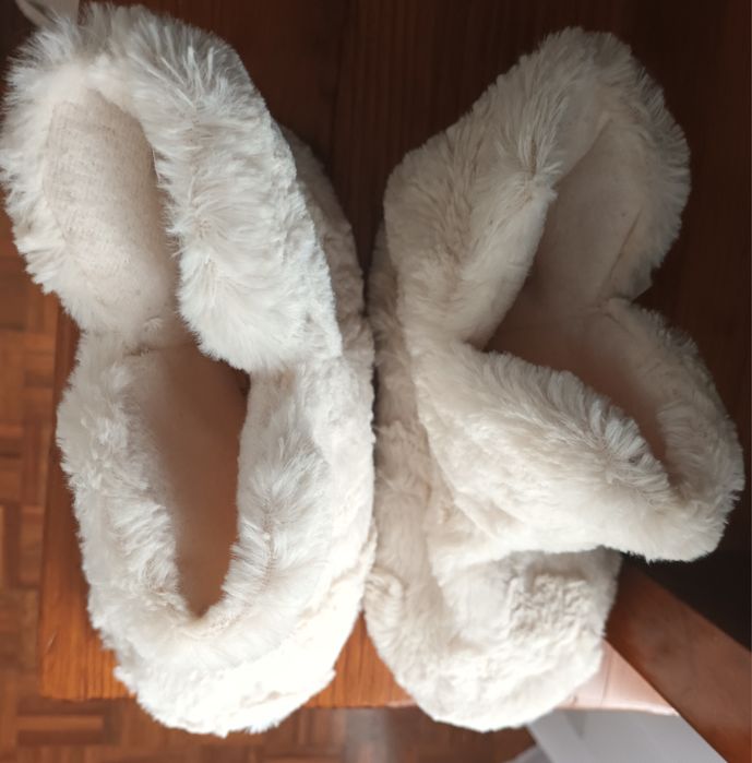 Pantufas brancas