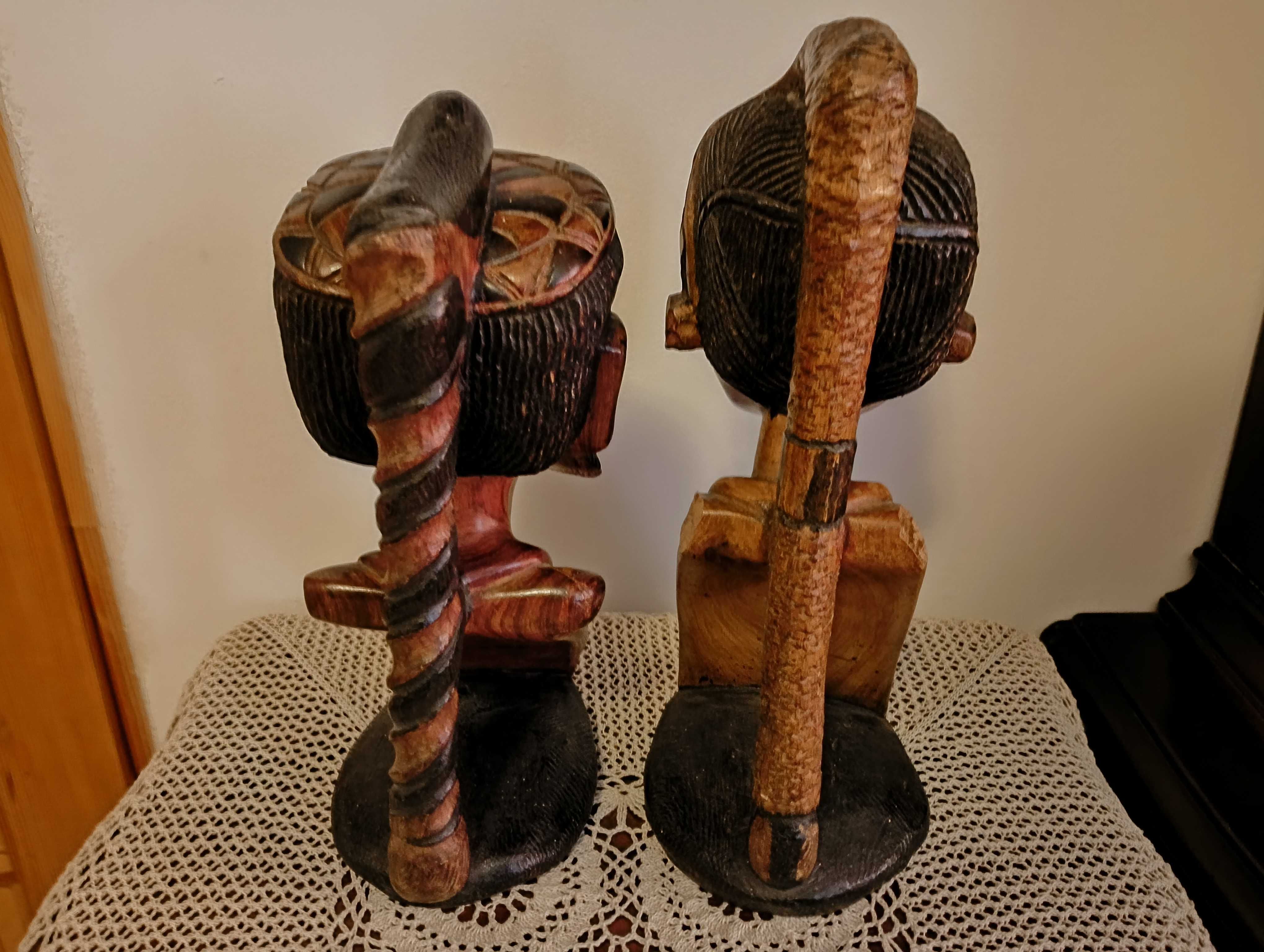 Figury z drewna, egzotyczne, kobieta i mężczyzna