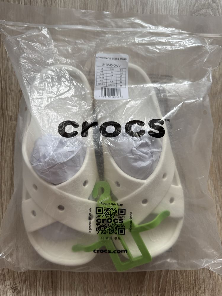 Crocs шльопанці. W5 Жіночі сандалі Crocs оригінал