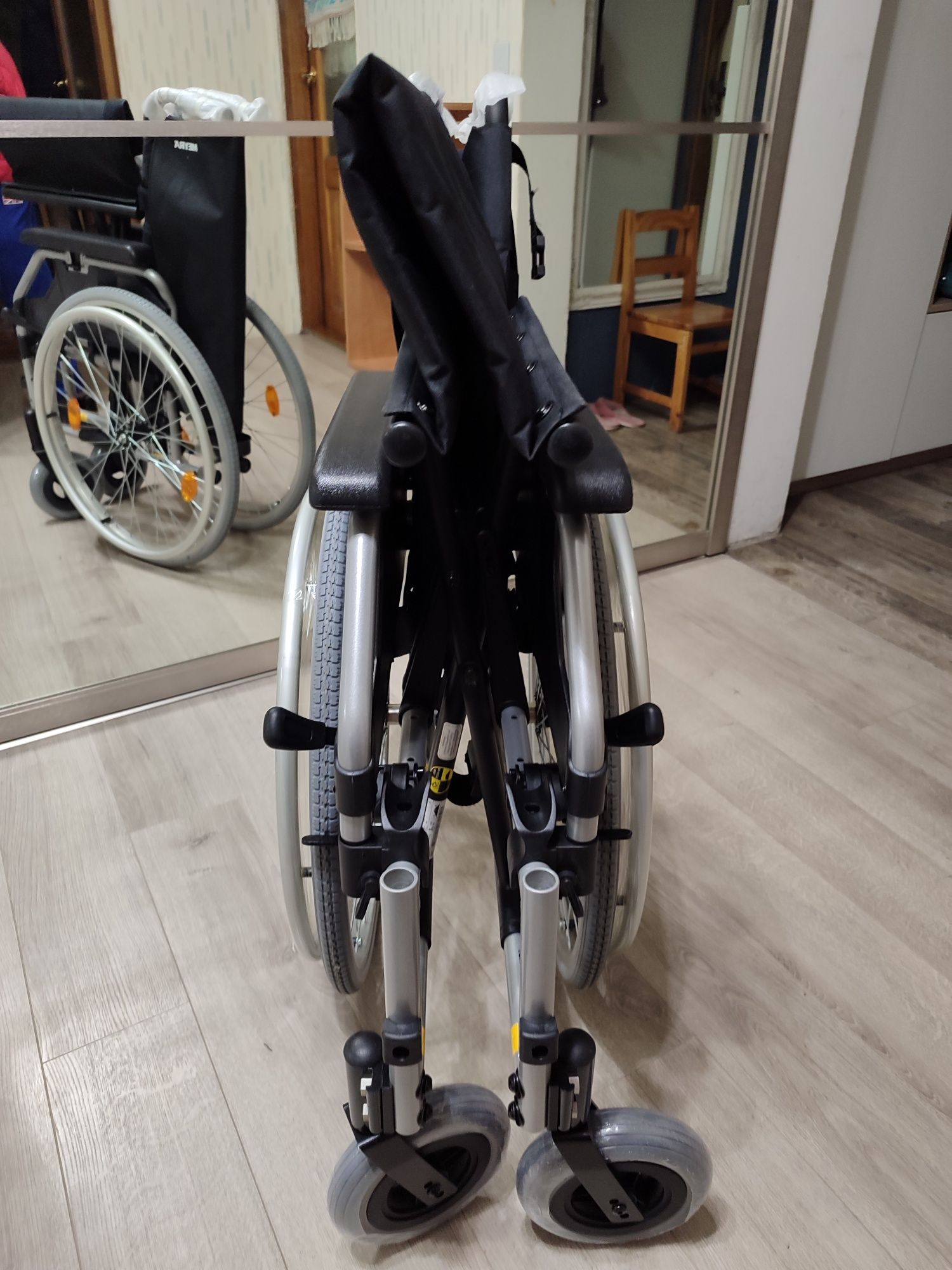 Нова коляска інвалідна Meyra Ring 2, Німеччина
