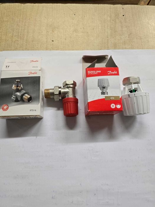 Komplet Głowica termostatyczna Danfoss RA/RTD 2945 plus zawór RTD-N 15