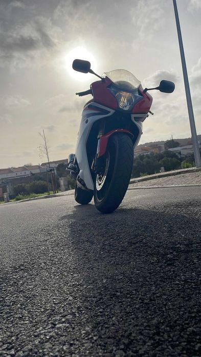 Honda CBR 600F 2011 | Sport-Touring