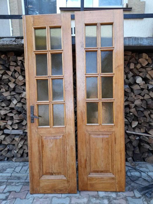 Двері деревяні з дуба