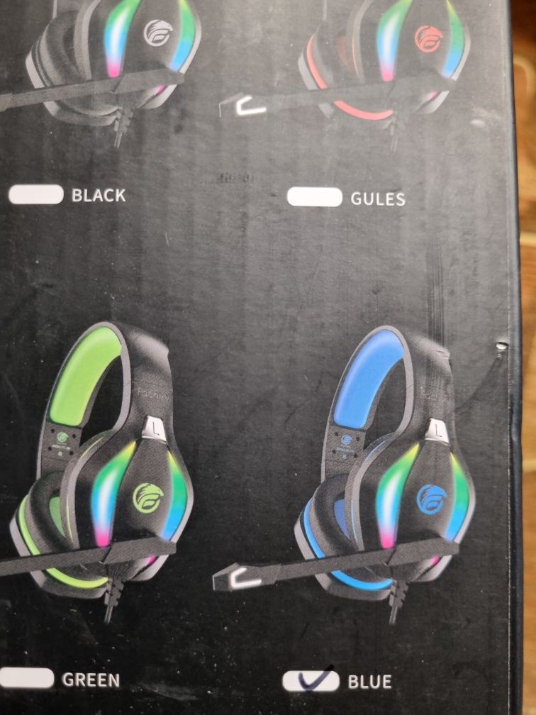 Słuchawki wokółuszne OZEINO ZW1 RGB z mikrofonem