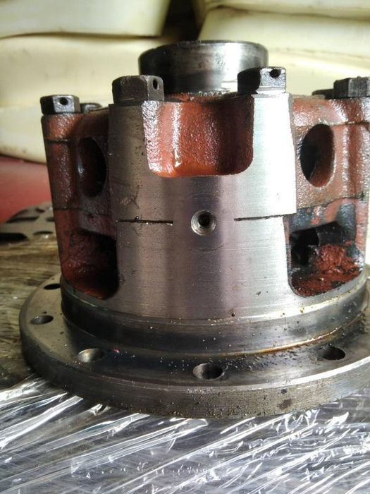 КПП МтЗ 80 82 Бокова куліса кришка з щупом Задній міст КПП Проміжутка