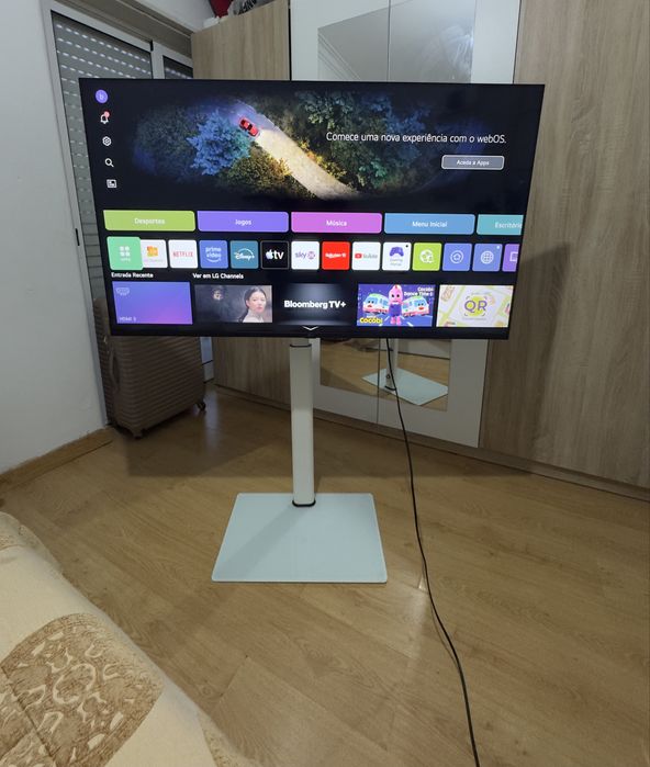 Tv LG 55 Polegadas + Suporte em Pé